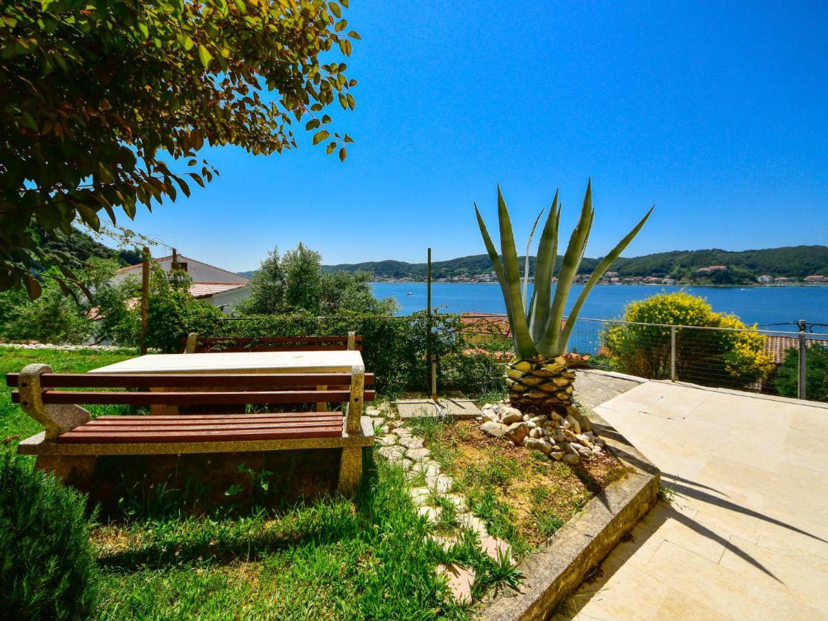 Apartment Cipcic-1 By Interhome Supetarska Draga Εξωτερικό φωτογραφία